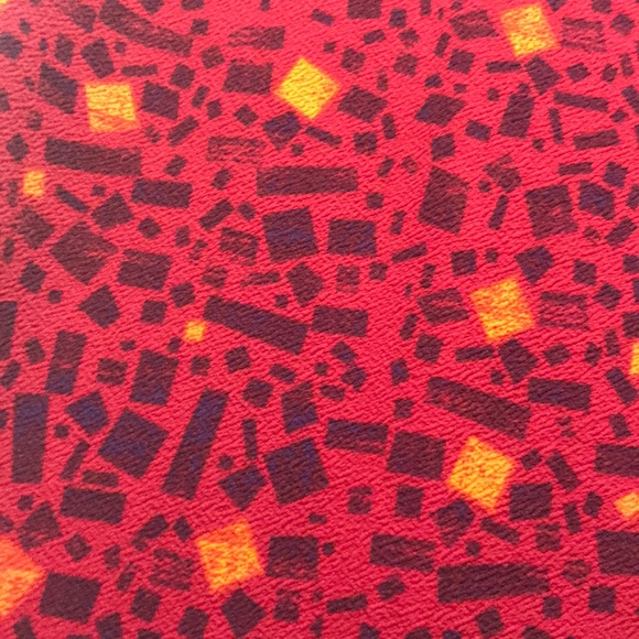 Lularoe Cassie Pencil Skirt, Large, pink bkgd, EUC - Picture 2 of 4